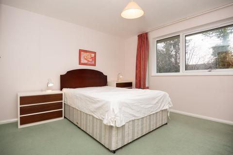 3 bedroom terraced house to rent, St Johns Court, Beaumont Avenue, St. Albans, Hertfordshire