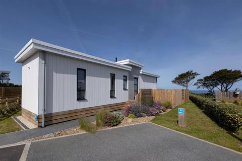 3 bedroom lodge for sale, Holywell Bay, Newquay TR8