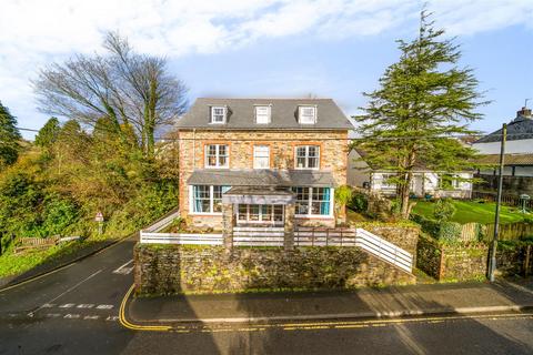Guest house for sale, Victoria Road, Camelford PL32