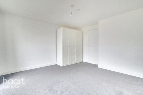 58 Burroughs Drive, Dartford, DA1 5TX