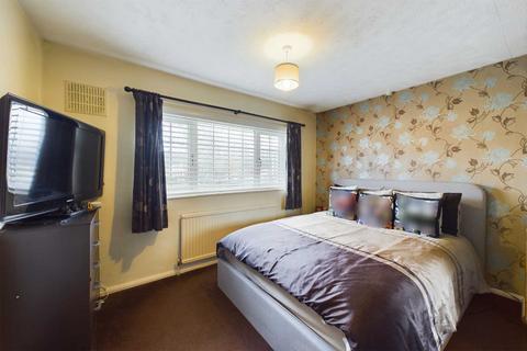 422 Long Chaulden, Hemel Hempstead, HP1 2NS
