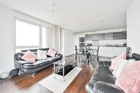 3 bedroom flat for sale, Marner Point, London E3