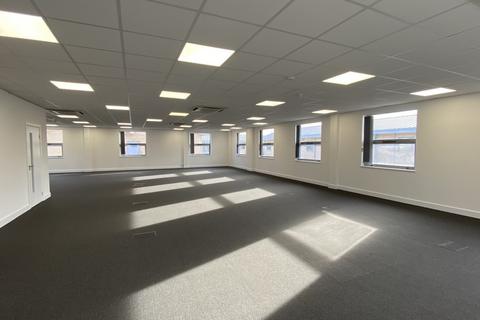 Office to rent - 6070 Knights Court, Birmingham Business Park, Solihull Parkway, Solihull, West Midlands, B37 7BF