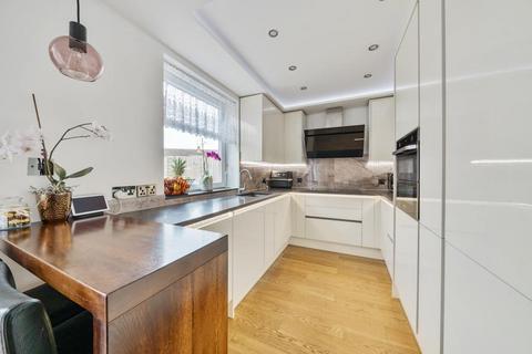 79 Hatford Road, Reading, RG30 3HS