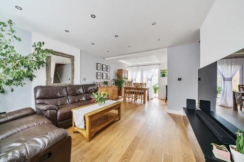 79 Hatford Road, Reading, RG30 3HS