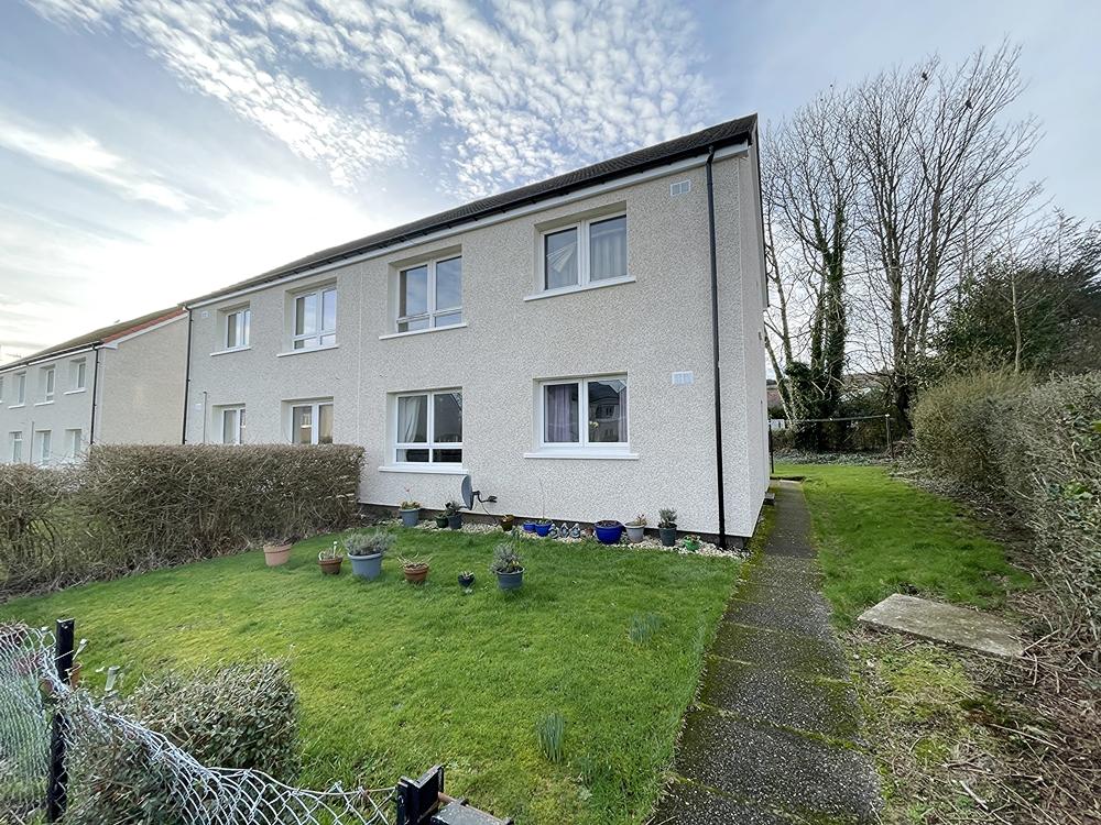 Sanderson Drive, Kirn, Dunoon, PA23 1 bed flat £65,000
