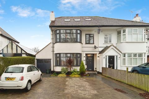 4 bedroom semi-detached house for sale, Prittlewell Chase, Westcliff-on-sea, SS0