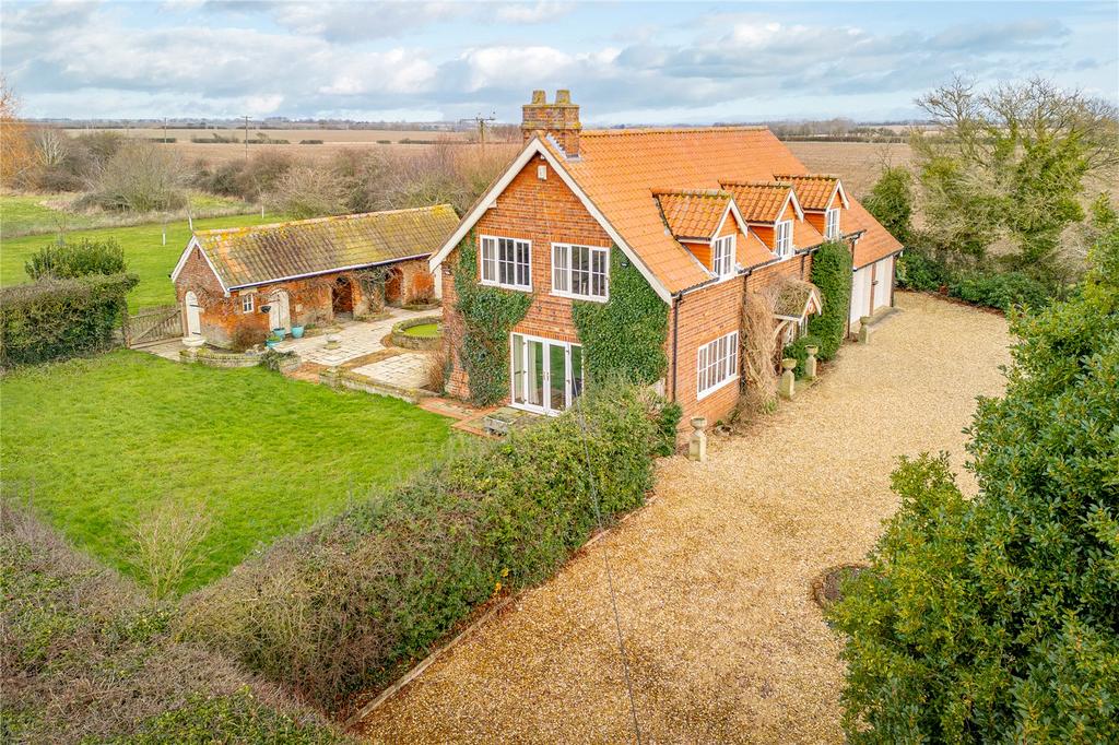 Aslackby, Sleaford NG34 4 bed equestrian property for sale £825,000