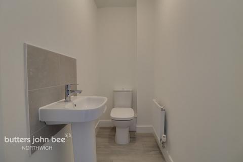 3 bedroom semi-detached house for sale, Legion Close, Chester