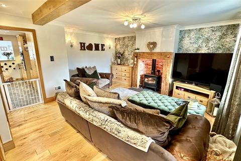 6 Cropton Road, Royston, Barnsley, S71 4JJ