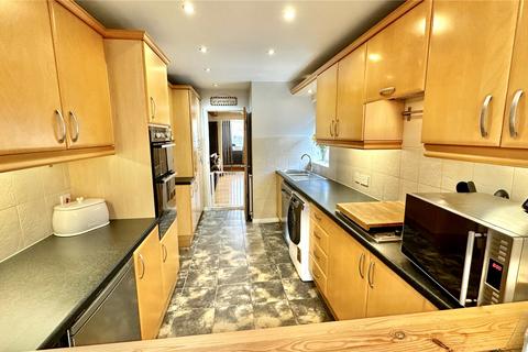 6 Cropton Road, Royston, Barnsley, S71 4JJ