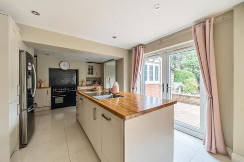 4 bedroom link detached house for sale, Lightwater,  Surrey,  GU18