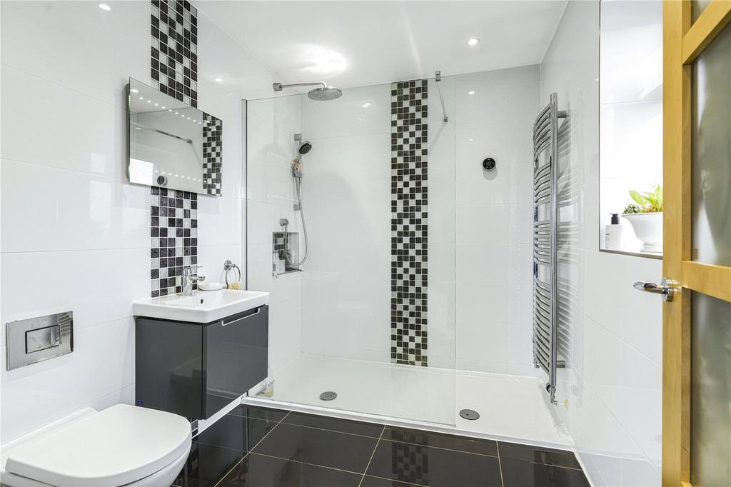 Ensuite