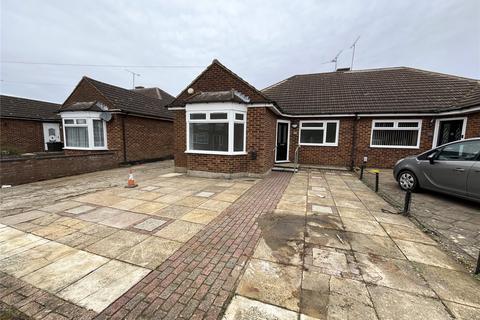 3 bedroom bungalow to rent - Rossfold Road, Luton, Bedfordshire, LU3