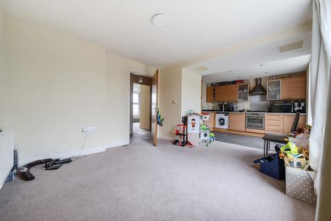 2 bedroom apartment for sale - Clifford Way, Maidstone