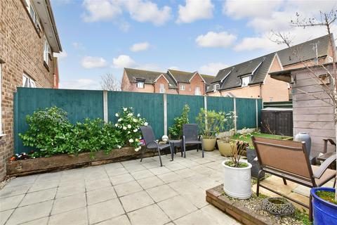 3 bedroom terraced house for sale, Exeter Close, Basildon, Essex