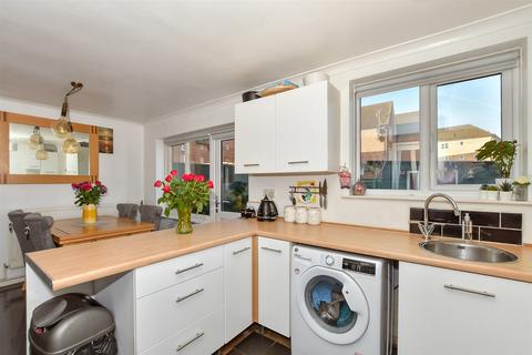 3 bedroom terraced house for sale, Exeter Close, Basildon, Essex