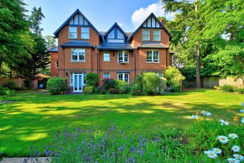 2 bedroom apartment for sale, 17 Murdoch Road, Wokingham RG40