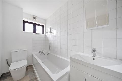 9 Larch Road, London, E10 5TH