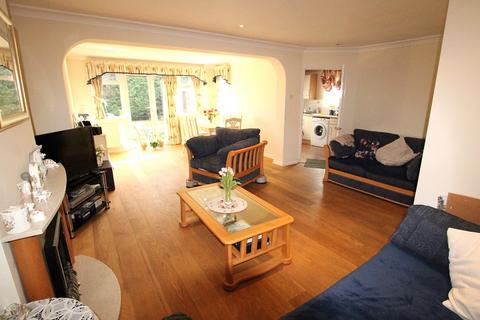 131 Harrow Way, Watford, WD19 5EP