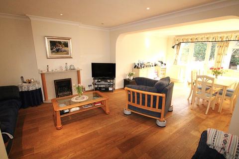131 Harrow Way, Watford, WD19 5EP