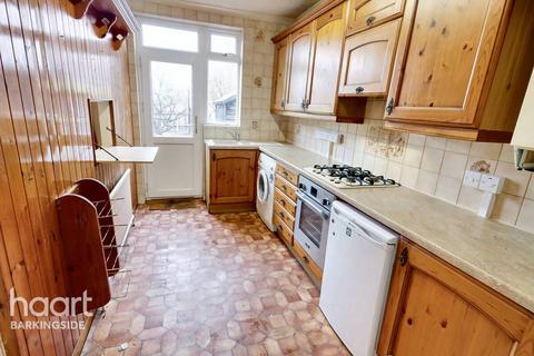 128 Craven Gardens, Ilford, IG6 1PS