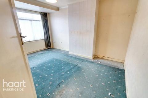 128 Craven Gardens, Ilford, IG6 1PS