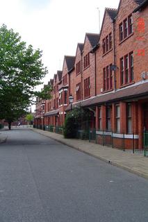 4 bedroom house share to rent - Coronation Street, Salford,
