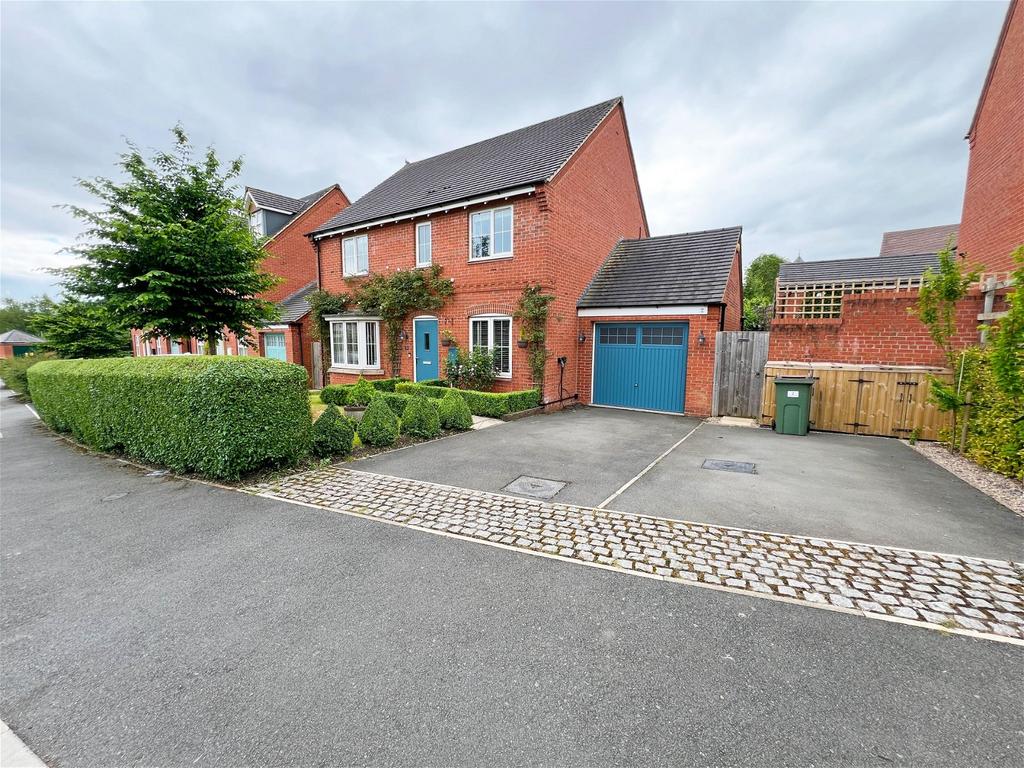 Blackham Road, Hugglescote... 4 bed detached house for sale £350,000