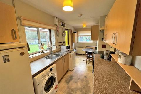 3 bedroom semi-detached house for sale, Wildfields Close, Clenchwarton
