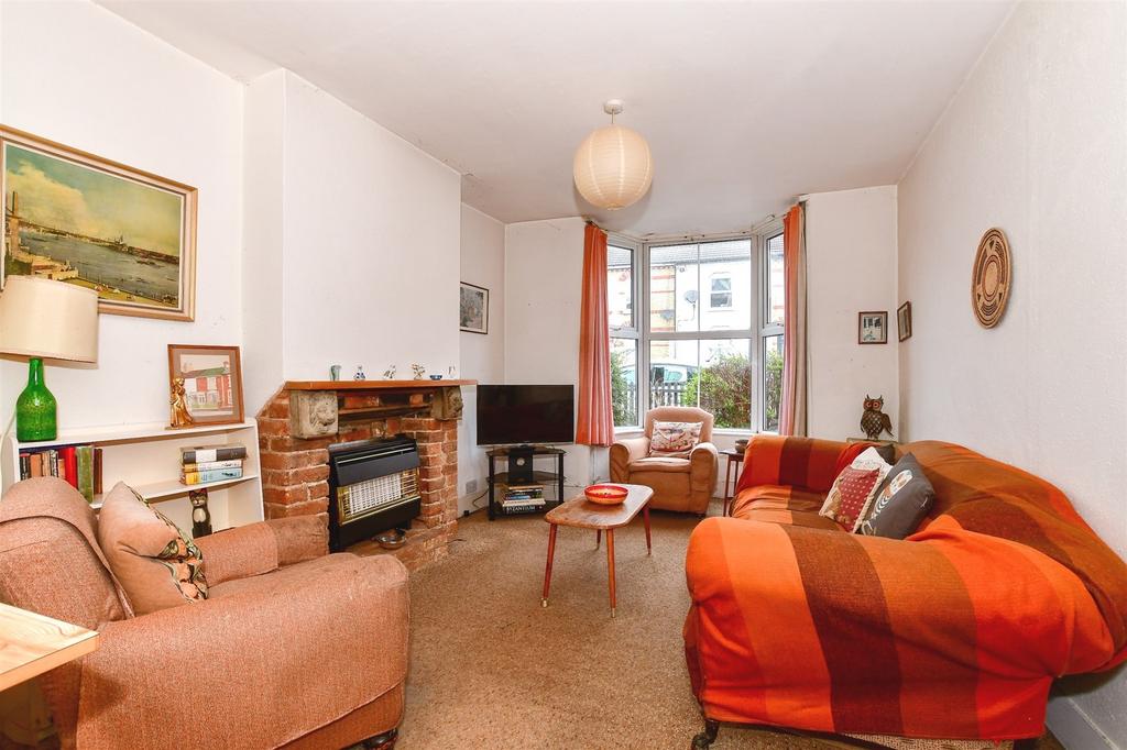 Milton Street, Maidstone, Kent 2 bed terraced house for sale £175,000