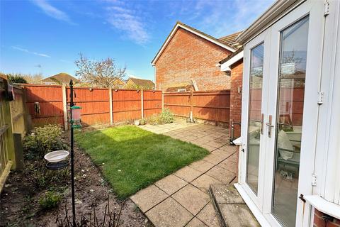 7 Camelia Close, Littlehampton, BN17 6UT
