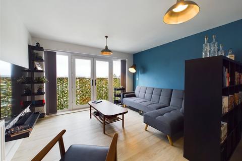 2 bedroom apartment for sale - Hobbs Way, Gloucester, Gloucestershire, GL2