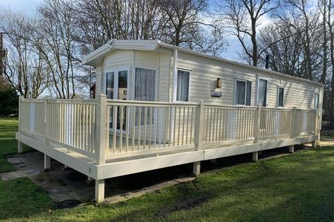 2 bedroom static caravan for sale, Merrylees, Spital Road, Staxton, Scarborough, YO12