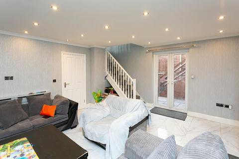 3 bedroom detached house for sale, Primrose Hill, Kings Langley, Hertfordshire, WD4