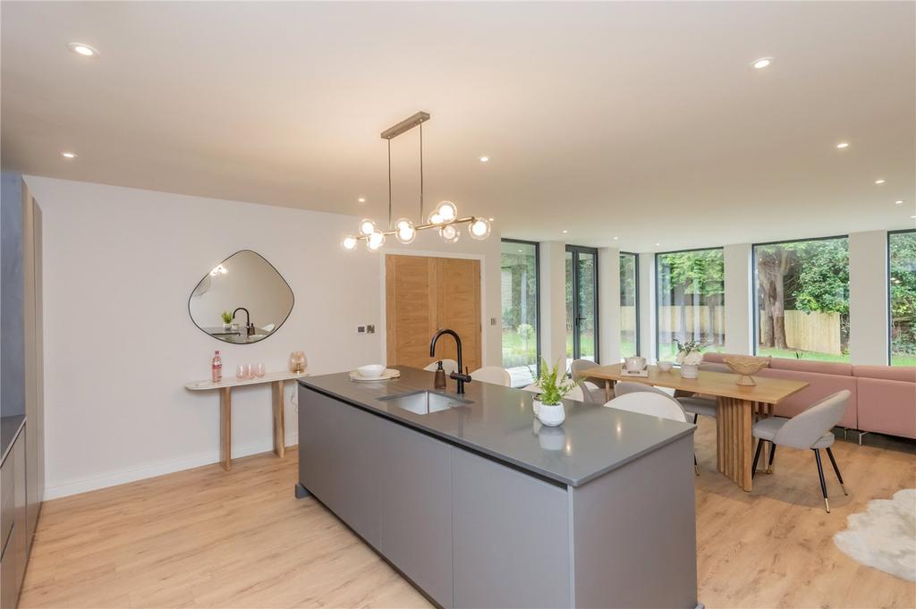 Dining Kitchen