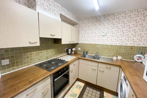 2 bedroom apartment for sale, Potter Hill, Pickering YO18