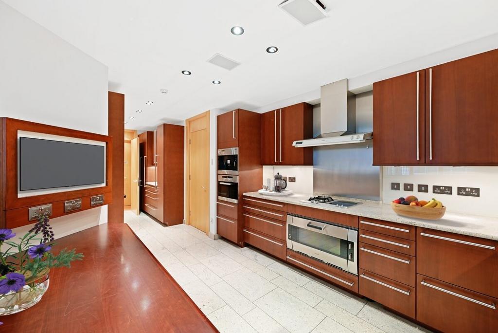 Property 6765 10-...