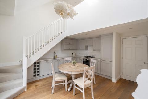 Cavaye Place, London, SW10