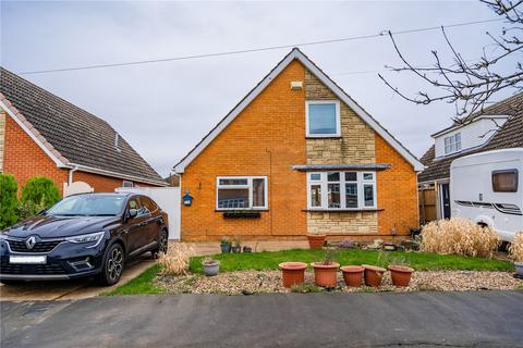 3 bedroom detached house for sale, Carmen Crescent, Holton-le-Clay, Grimsby, Lincolnshire, DN36