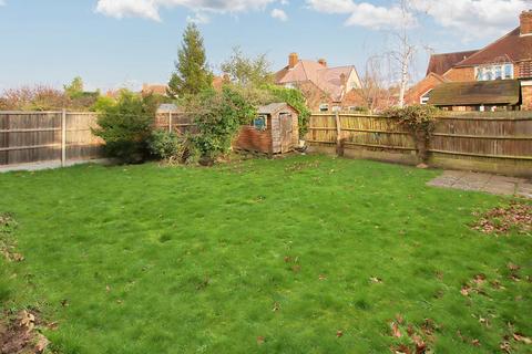 4 bedroom semi-detached house for sale, Bourne Vale, Hayes