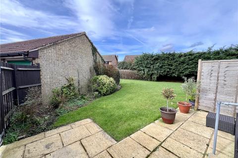 28 Darfield Road, Guildford, GU4 7YY