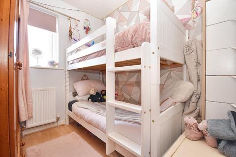 21 Briary Close, Wakefield, WF1 5TS