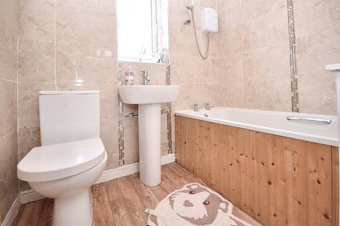 21 Briary Close, Wakefield, WF1 5TS