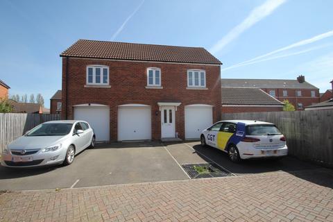2 bedroom coach house to rent, Sealand Way, Kingsway, Gloucester, GL2