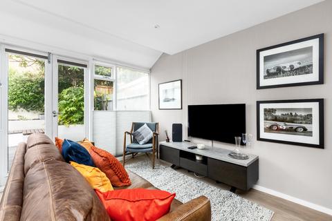 4 bedroom semi-detached house for sale, Denmark Mews, Hove
