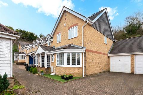 4 bedroom end of terrace house for sale, Foxwood Grove, Pratts Bottom, Kent, BR6