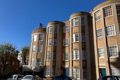 2 bedroom flat for sale, Chichester Close, Chichester Place, Brighton