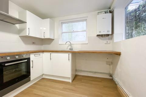 2 bedroom end of terrace house for sale, Princes Street, Central Brighton