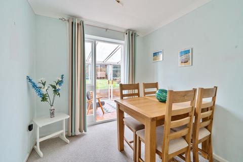 17 Exmoor Way, Minehead, TA24 8AZ